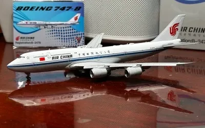 Air China Boeing 747-8 B-2479 1:400 YY Model