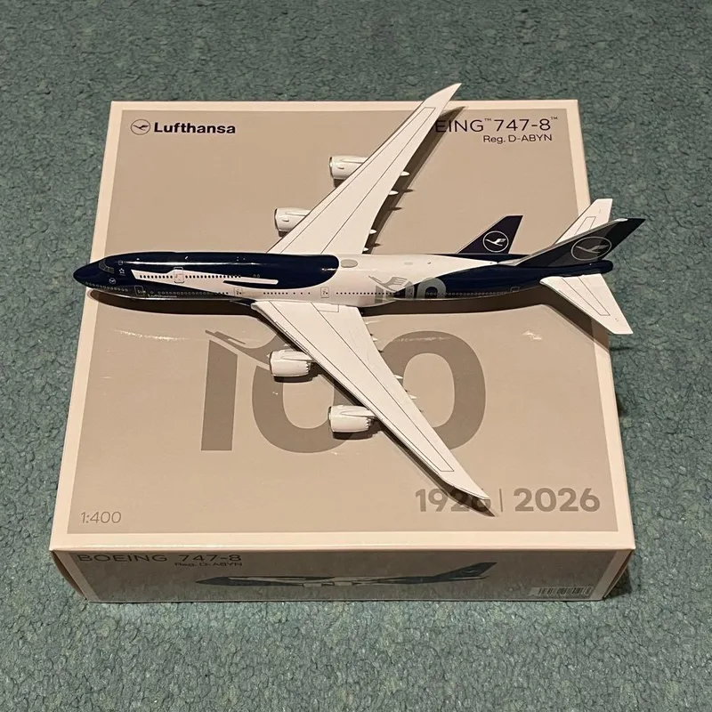 Lufthansa Boeing 747-8 D-ABYN 1:400 NG Models