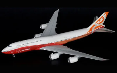 ボーイングハウスカラー ボーイング 747-8 N6067E