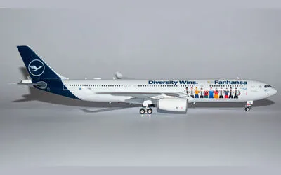ルフトハンザ航空 エアバス A330-300 D-AIKQ