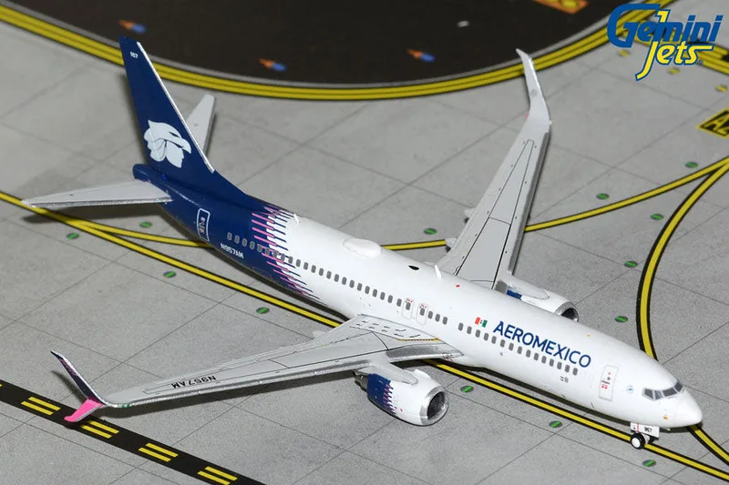 アエロメヒコ ボーイング 737-800 w/ Scimitar Winglets N957AM 画像1