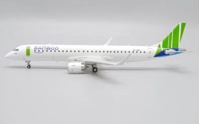 Bamboo Airways Embraer E195 OY-GDC 1:200 JC Wings