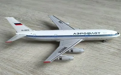 Aeroflot Ilyushin Il-86 RA-86074 1:400 JC Wings