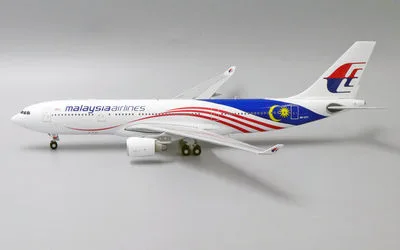 マレーシア航空 エアバス A330-200 9M-MTZ
