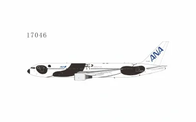 ANA ボーイング 767-300 JA606A