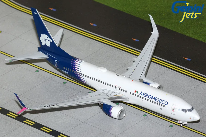アエロメヒコ ボーイング 737-800 w/ Scimitar Winglets N957AM 画像1