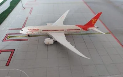 Air India Boeing 787-8 VT-ANQ 1:400 Phoenix Models