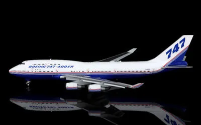 Boeing House Boeing 747-400 N747ER 1:400 HX Models