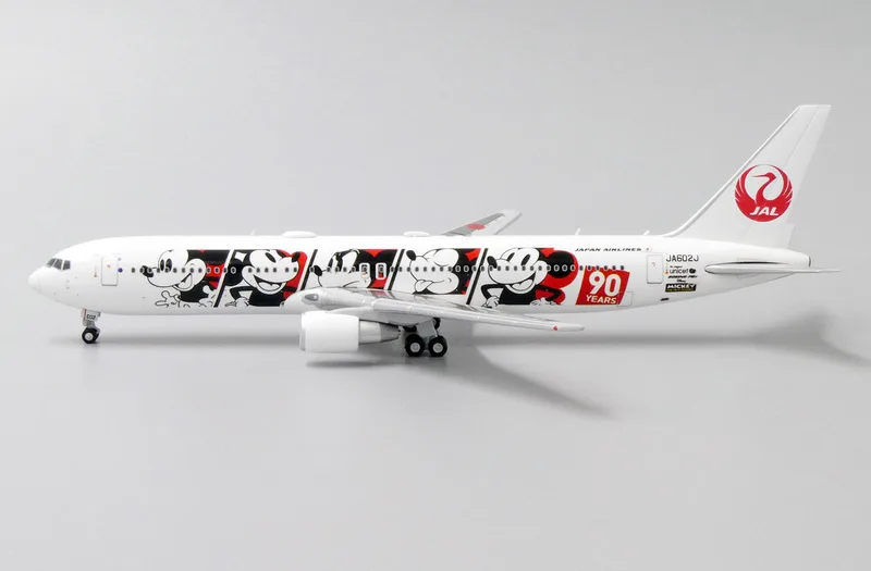Japan Air Lines (JAL) Boeing 767-300 JA602J 1:400 JC Wings