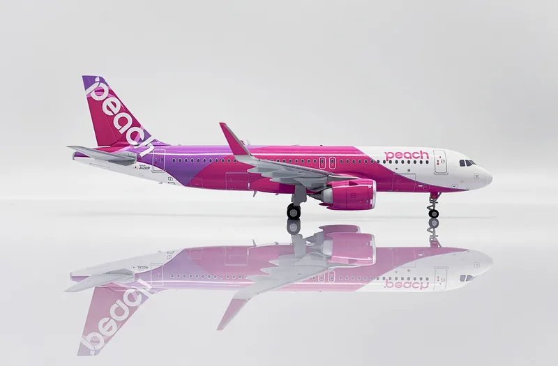 ピーチ エアバス A320neo JA201P