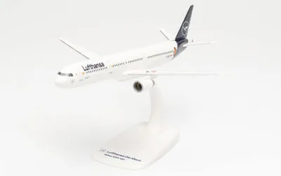 Lufthansa Airbus A321 D-AIRY 1:200 Herpa