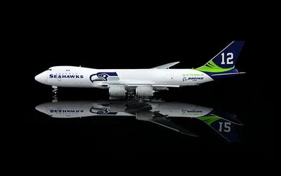 Boeing House Boeing 747-8F N841BA 1:400 HX Models