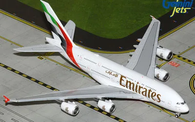 エミレーツ航空 エアバス A380-800 A6-EOH