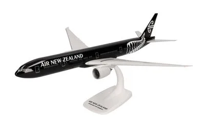 ニュージーランド航空 ボーイング 777-300ER ZK-OKQ