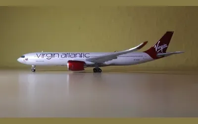Virgin Atlantic Airbus A330-900 G-VJAZ 1:400 GeminiJets
