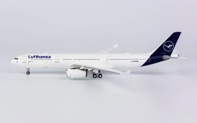 ルフトハンザ航空 エアバス A330-300 D-AIKQ