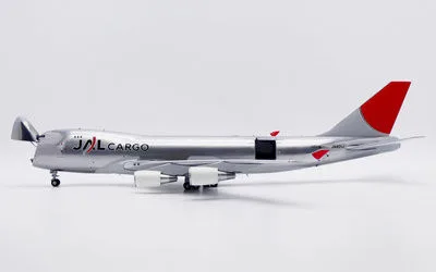 Japan Air Lines Cargo Boeing 747-400F JA401J 1:200 JC Wings