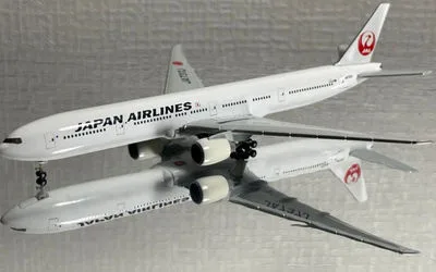JAL ボーイング 777-300ER JA737J