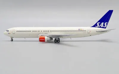 スカンジナビア航空 ボーイング 767-300 LN-RCG