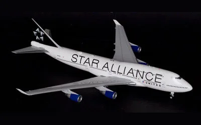 ユナイテッド航空 ボーイング 747-400 N121UA