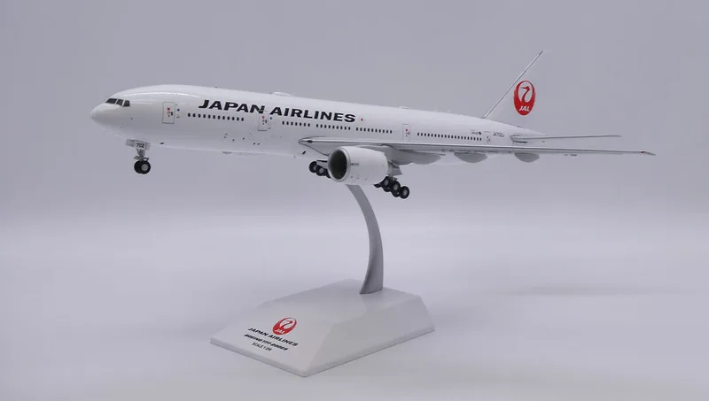 Japan Air Lines (JAL) Boeing 777-200 JA702J 1:200 JC Wings