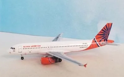 Air India Airbus A320-200 VT-EPL 1:400 Aeroclassics