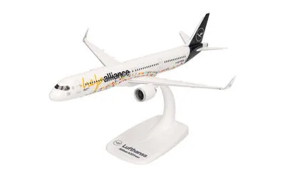 Lufthansa Airbus A321neo D-AIEP 1:200 Herpa