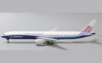 チャイナエアライン ボーイング 777-300ER B-18007