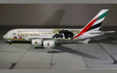 エミレーツ航空 エアバス A380-800 A6-EER