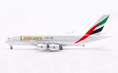 エミレーツ航空 エアバス A380-800 A6-EVS