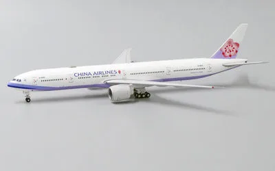 チャイナエアライン ボーイング 777-300ER B-18003