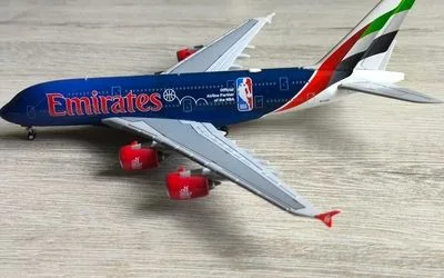 エミレーツ航空 エアバス A380-800 A6-EOD