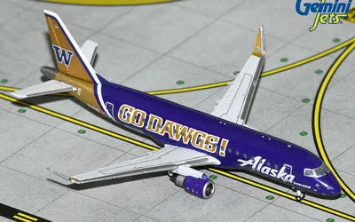 アラスカ航空 エンブラエル E175 w/ Long Wing N662QX