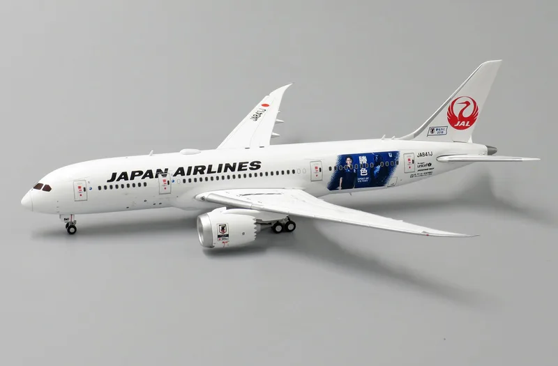 Japan Air Lines (JAL) Boeing 787-8 JA841J 1:400 JC Wings