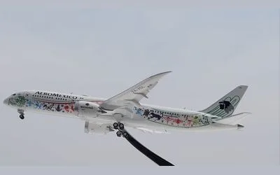 アエロメヒコ ボーイング 787-9 XA-ADL