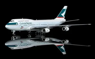 キャセイパシフィック ボーイング 747-300 VR-HON