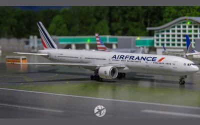 エールフランス航空 ボーイング 777-300ER F-GZND