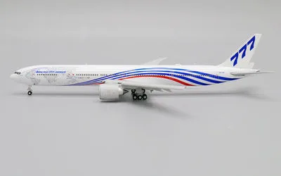 Boeing House Boeing 777-300ER N5016R 1:400 JC Wings