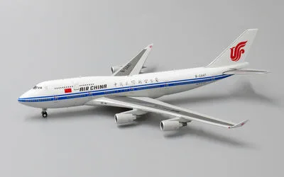 Air China Boeing 747-400 B-2447 1:400 JC Wings