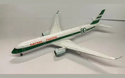 キャセイパシフィック エアバス A350-900 B-LRJ
