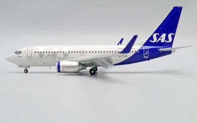 スカンジナビア航空 ボーイング 737-700 w/ Winglets SE-RJX