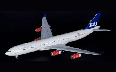 Scandinavian Airlines (SAS) Airbus A340-300 LN-RKF 1:200 JC Wings
