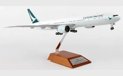 キャセイパシフィック ボーイング 777-300ER B-KPM