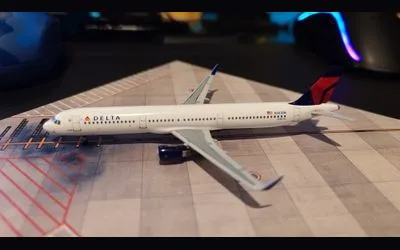 デルタ航空 エアバス A321 w/ Sharklets N301DN