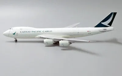 Cathay Pacific Cargo Boeing 747-8F B-LJB 1:400 JC Wings