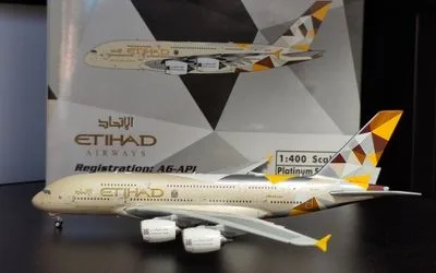 エティハド航空 エアバス A380-800 A6-API