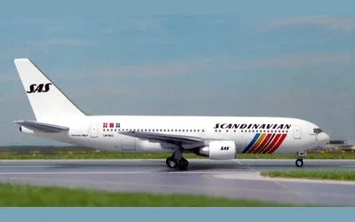 スカンジナビア航空 ボーイング 767-200 LN-RCC