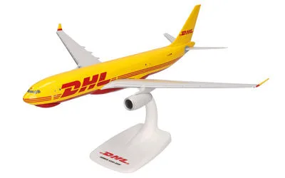 DHL エアバス A330-200F D-ALMA