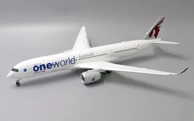 Qatar Airways Airbus A350-900 A7-ALZ 1:200 JC Wings