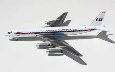 スカンジナビア航空 ダグラス DC-8-30 OY-KTA 画像1